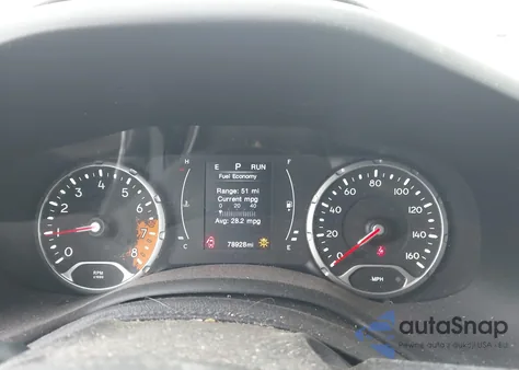 2017 Jeep Renegade Latitude 4X4 из США, поврежденный, VIN ZACCJBBB7HPF30024